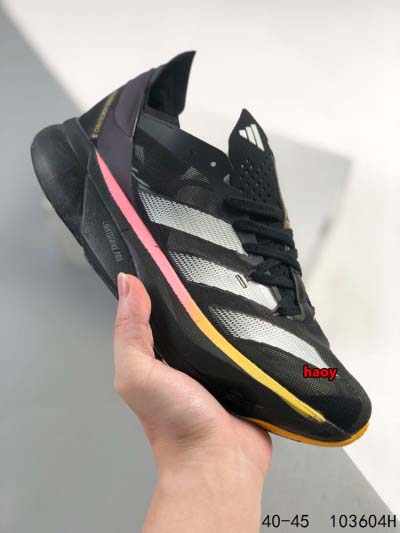 2024年8月28日秋冬新品入荷 Adidas  スニーカー...