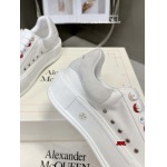 2024年8月30日原版復刻新品入荷AIexander McQueen スニーカー jinl工場35-44