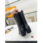 2024年8月30日秋冬新品入荷ルイヴィトン女性革靴ショートブーツ  jinl工場35-42