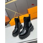 2024年8月30日秋冬原版復刻新品入荷ルイヴィトン 女性 ショートブーツ jinl工場 35-41