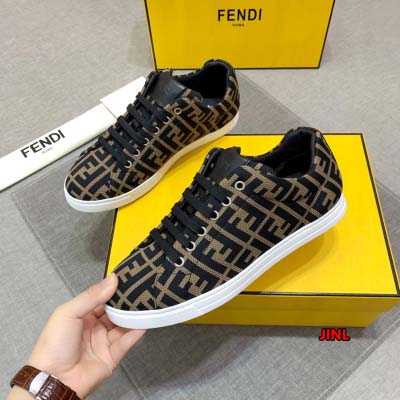 2024年8月30日秋冬新品入荷FENDI スニーカー ji...