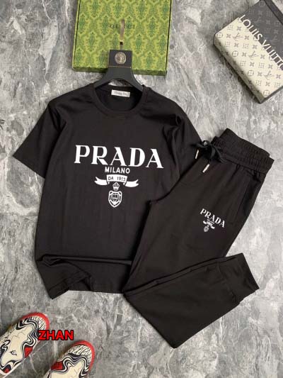 2024年9月13日早秋新品入荷PRADA 上下セットです zhan工場