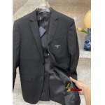 2024年9月2日秋冬高品質新品入荷PRADA 上下セットzhhao工場