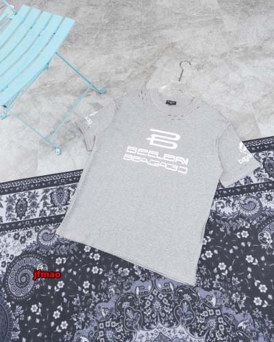 2024年9月3日早秋新品入荷バレンシアガ半袖 Tシャツ J...