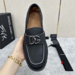 2024年9月29日早秋原版復刻新品入荷 Dolce&Gabbana  モカシンの靴 3工場38-46