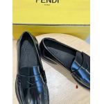 2024年9月29日早秋原版復刻新品入荷 FENDI 革靴3工場