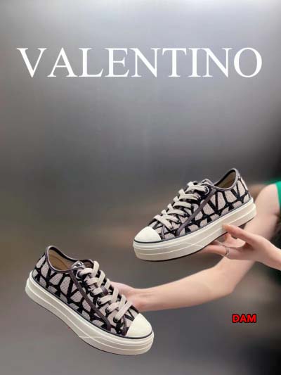 2024年10月8日早秋高品質新品入荷 VALENTINO スニーカー DAM工場35-45