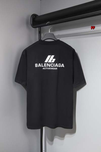 2024年10月10日秋冬新品入荷バレンシアガ 半袖 Tシャツ FF工場