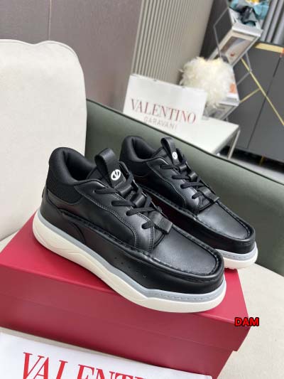 2024年10月8日早秋高品質新品入荷 VALENTINO ...