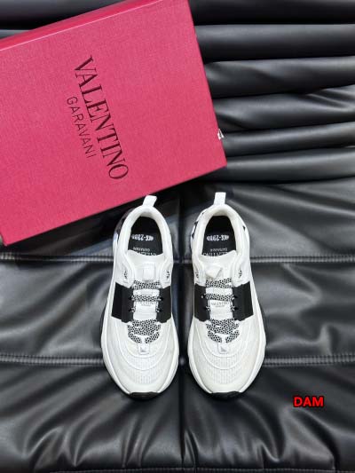 2024年10月8日早秋高品質新品入荷 VALENTINO ...