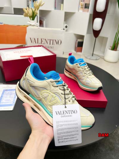 2024年10月8日早秋高品質新品入荷 VALENTINO ...