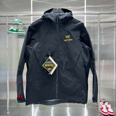 2024年10月11日秋冬新品入荷ARCTERYX 突撃衣 ...