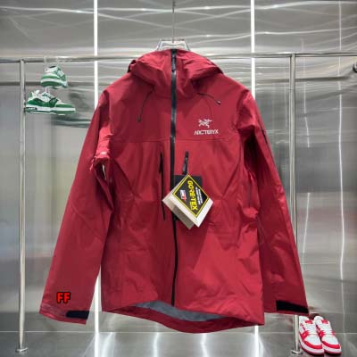 2024年10月11日秋冬新品入荷ARCTERYX 突撃衣 ...