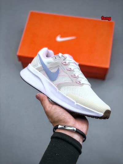 2024年10月16日秋冬新品入荷 NIKE 女性ナイキ ス...