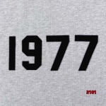 2024年10月23日秋冬新品入荷 FEAR OF GOD ESSENTIALS 半袖 Tシャツ3101工場