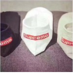 2024年秋冬新品人気 SUPREME靴下一箱5足セット