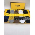 2024年秋冬新品人気 FENDI 靴下一箱5足セット