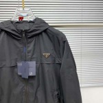 2024年10月28日秋冬新品入荷 PRADA ジャケットアウター FF工場