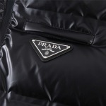 2024年10月28日秋冬新品入荷 PRADA  ダウンジャケットアウター FF工場