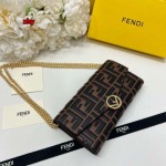 2024年秋冬新品FENDI 財布  zhy工場 19*10.5*3.5