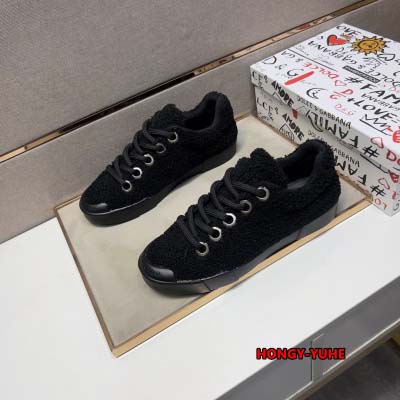 2024年11月25日秋冬新品入荷Dolce&Gabbana スニーカー HY工場35-44