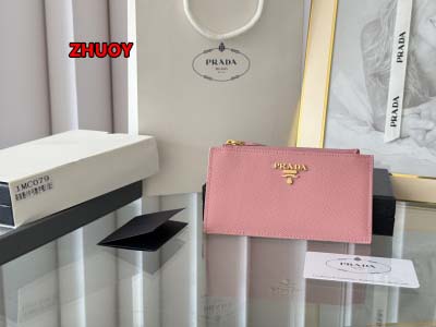 2024年11月1日秋冬新品入荷PRADA 財布 カードパッ...