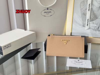 2024年11月1日秋冬新品入荷PRADA 財布 カードパッ...