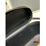 2024年11月1日秋冬新品入荷イヴサンローラン カードパック zhy工場18/11/6.5 cm