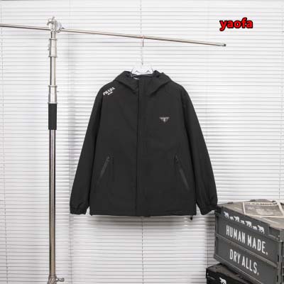 2024年11月14日秋冬新作入荷PRADA   綿入れの服...