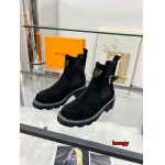 2024年11月22日秋冬高品質新品入荷ルイヴィトン 女性ショートブーツ HY工場35-42