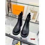 2024年11月22日秋冬高品質新品入荷ルイヴィトン 女性ショートブーツ HY工場35-42