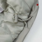 2024年11月27日秋冬新作入荷Fear Of God Essentials 綿入れの服ジャケットアウターFF工場