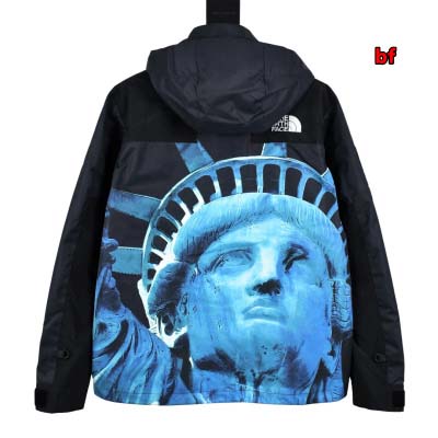 2024年12月4日秋冬新品入荷SUPREME ジャケットアウター BF工場