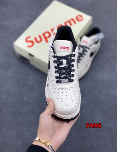 2024年12月20日秋冬新作入荷SUPREME & NIKE スニーカー FANG工場