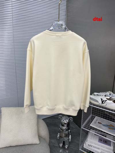 2024年12月26日入荷秋冬新品 PRADA スウェット dtai工場