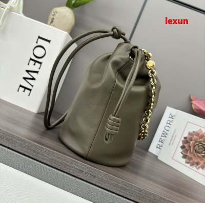 2025年早春新品入荷 LOEWE 本革 バッグ lexun工場Size：32*17*24CM