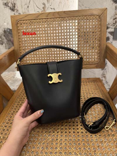 2025年早春新品入荷 CELINE 本革 バッグ lexun工場16-19-12cm