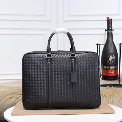 2025年早春高品質新品入荷 Bottega Veneta  バッグ 3工場