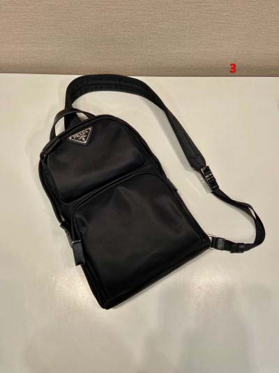 2025年早春新品入荷 PRADA チェストバッグの男性 3工場