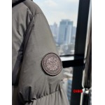 2024年12月1日秋冬高品質新品入荷 Canada Goose 女性  ダウンジャケットdib工場