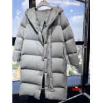 2024年12月1日秋冬高品質新品入荷Canada Goose 女性  ダウンジャケットdib工場