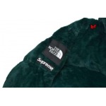 2024年12月4日秋冬新品入荷Supreme & The North Faceダウンジャケット BF工場