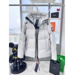 2024年12月4日秋冬高品質新品入荷 Canada Goose ダウンジャケット BF工場