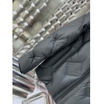 2024年12月9日秋冬高品質新品入荷FENDI ダウンジャケット 520工場