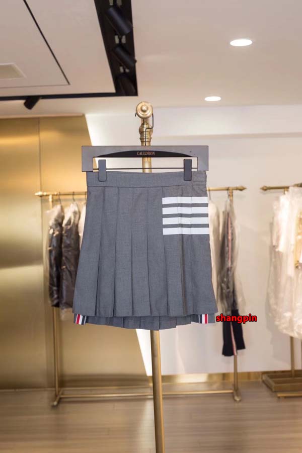 2025年春夏高品質新品 THOM BROWNE スカート ...