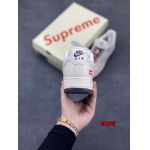 2024年12月20日秋冬新作入荷SUPREME & NIKE スニーカー FANG工場