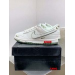 2024年12月20日秋冬新作入荷SUPREME & NIKE スニーカー FANG工場