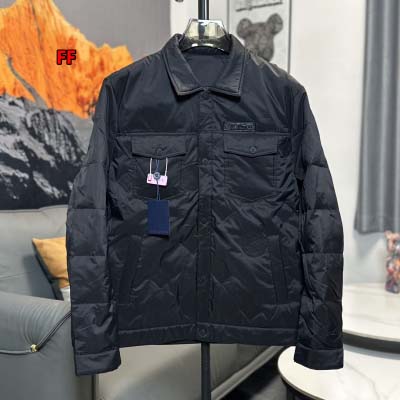 2024年12月23日秋冬新品 PRADA 綿入れの服ジャケ...