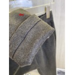 2024年12月26日入荷秋冬新品 PRADA カジュアルパンツ  dtai工場