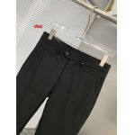 2024年12月26日入荷秋冬新品 FENDI カジュアルパンツ  dtai工場